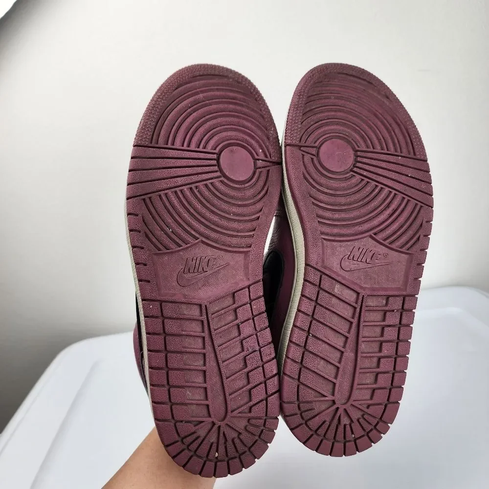 Nike Air Jordan 1 Low SE Mulberry Purple Sneakers DC7268-500 Women's Size 8
